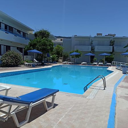 Kosinmyheart Apartment 11 & Studio10 ภายนอก รูปภาพ